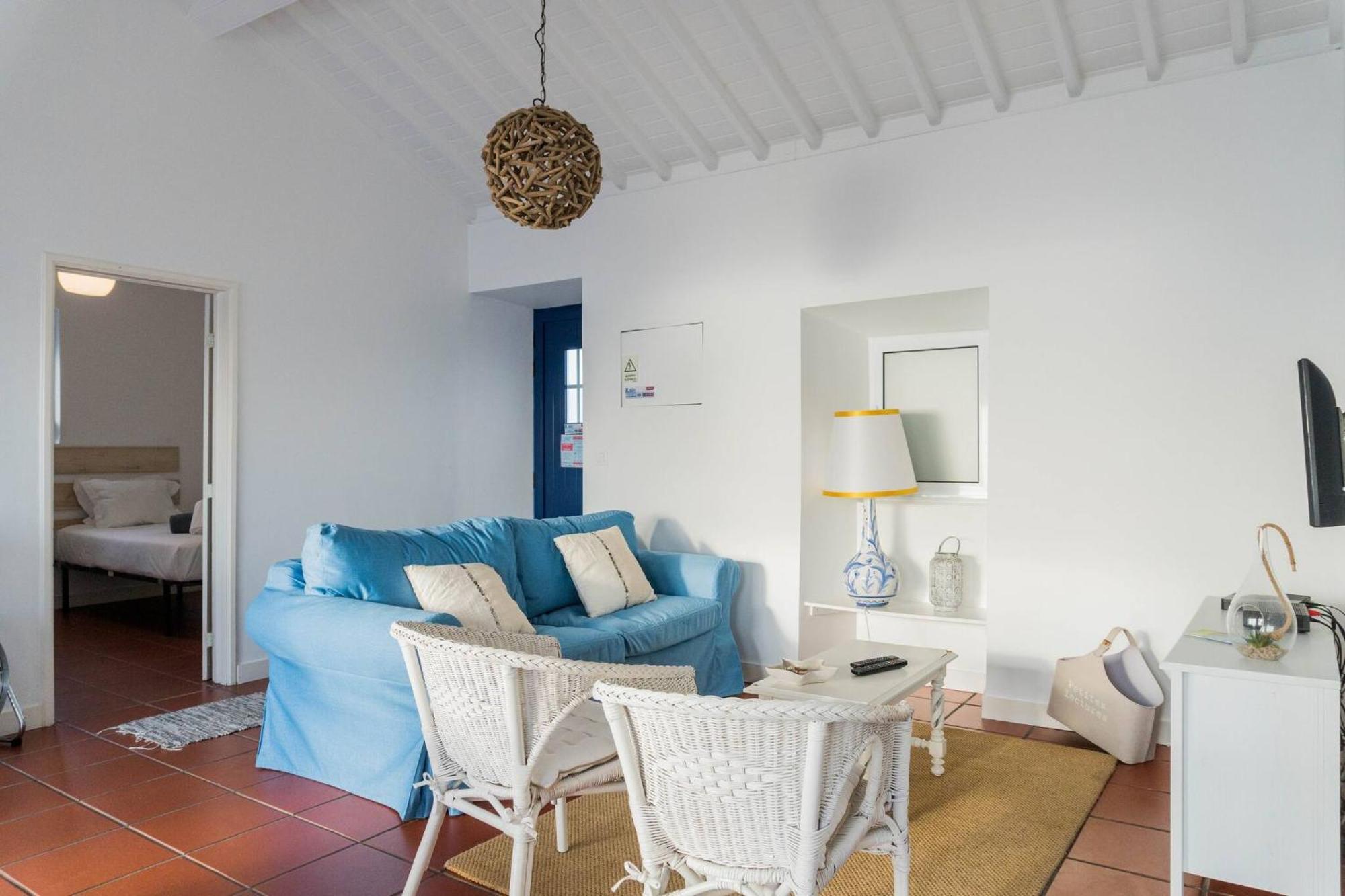 Casa Dos Mosteiros 1740/Al Luaran gambar